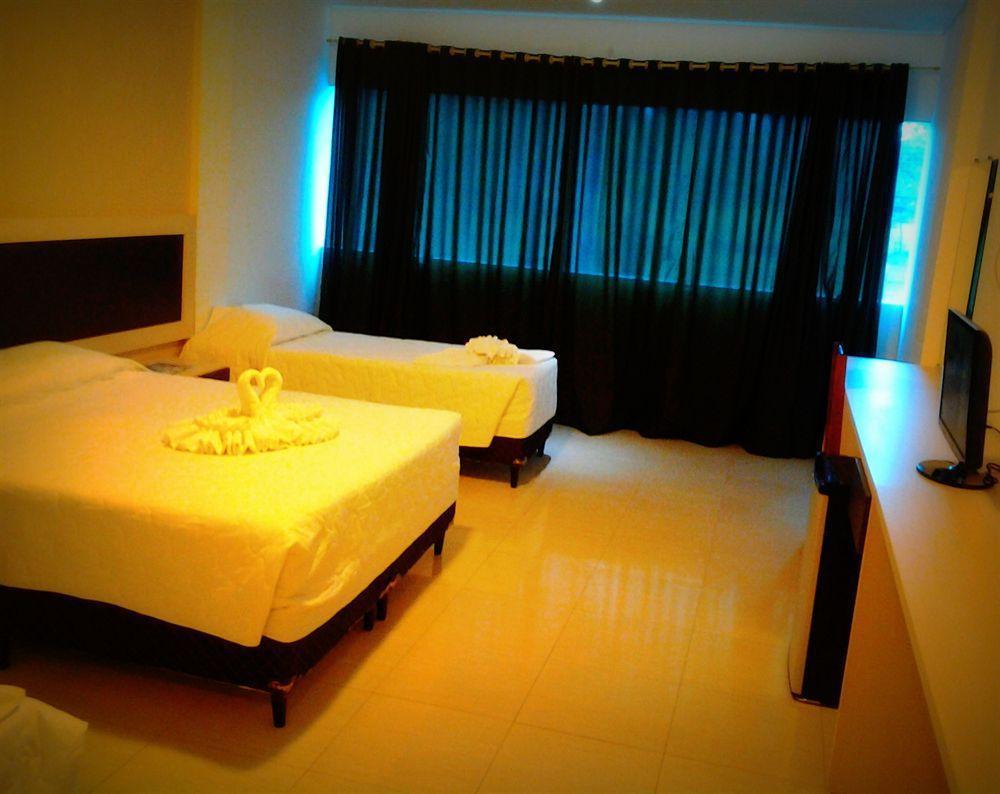 Hotel Cascata Das Pedras ฟอสดูอีกวาซู ภายนอก รูปภาพ