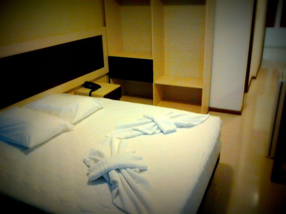 Hotel Cascata Das Pedras ฟอสดูอีกวาซู ภายนอก รูปภาพ
